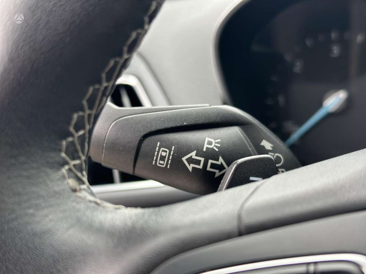 Ford Kuga, 2.0 l., off-road / crossover
