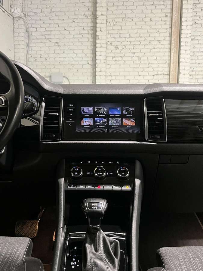 Skoda Kodiaq, 2.0 l., off-road / crossover