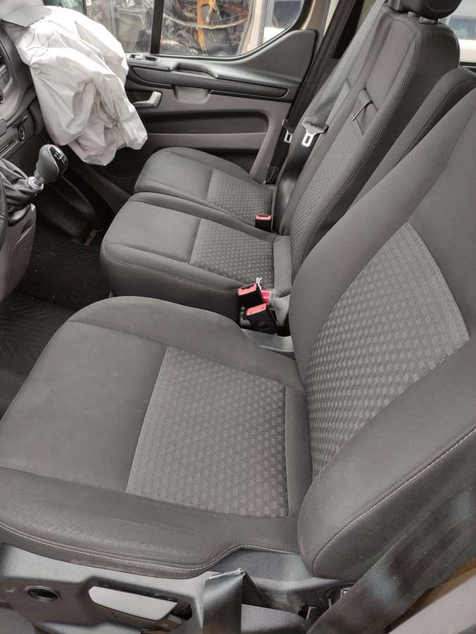 Ford Transit costum, passenger vans