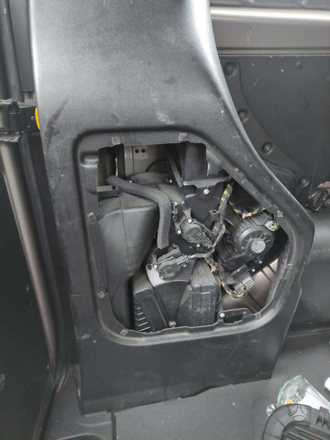 Ford Transit costum, passenger vans