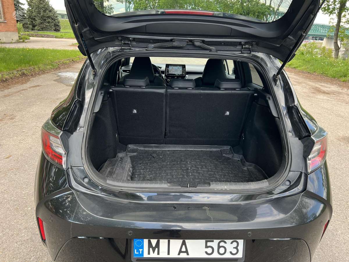 Toyota Corolla - 6