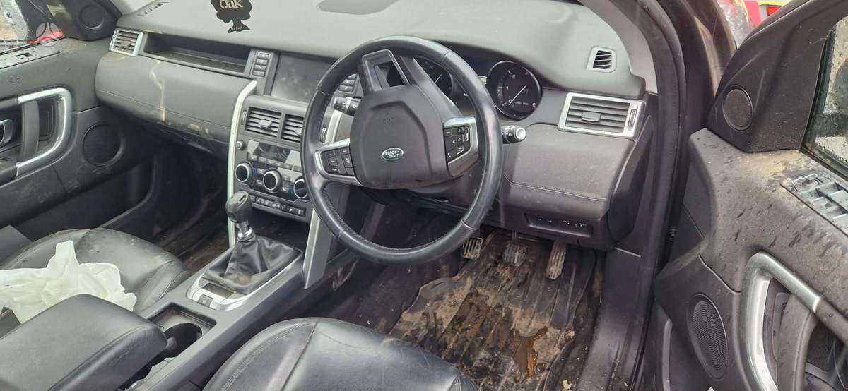 Land Rover Discovery Sport Dalimis
