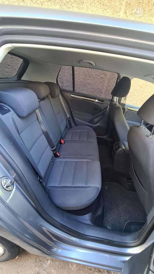 Volkswagen Golf - 7