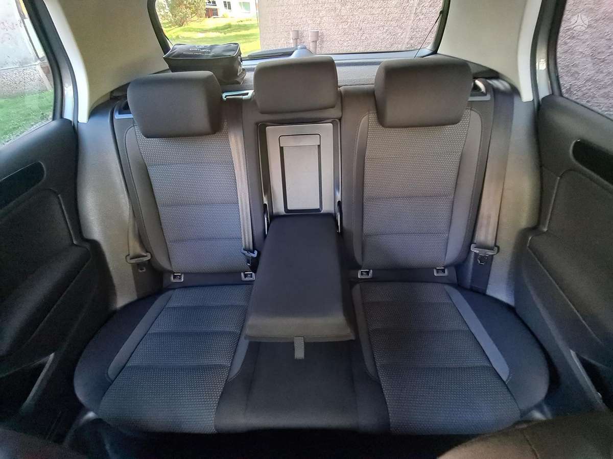 Volkswagen Golf, 1.4 l., hatchback