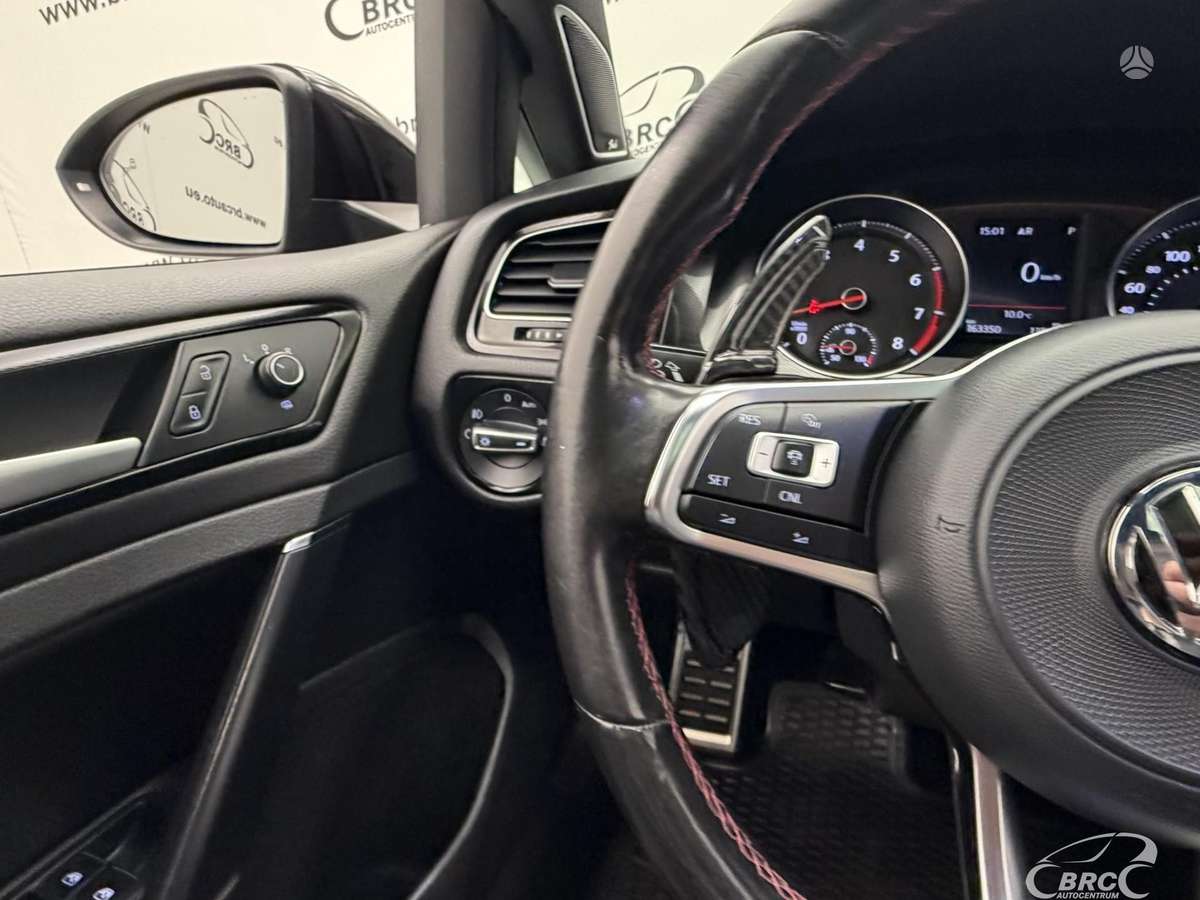 Volkswagen Golf, 2.0 l., hečbekas