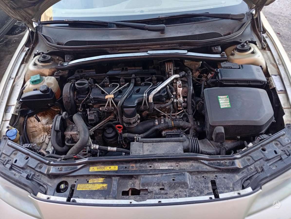 Volvo V70 dalimis. Hu650