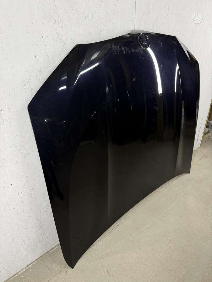 BMW X3 hood (front, rear)