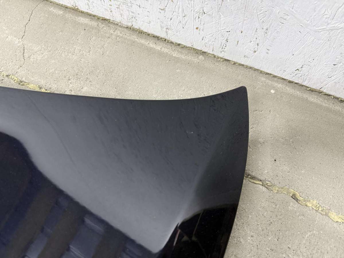 BMW X3 hood (front, rear)