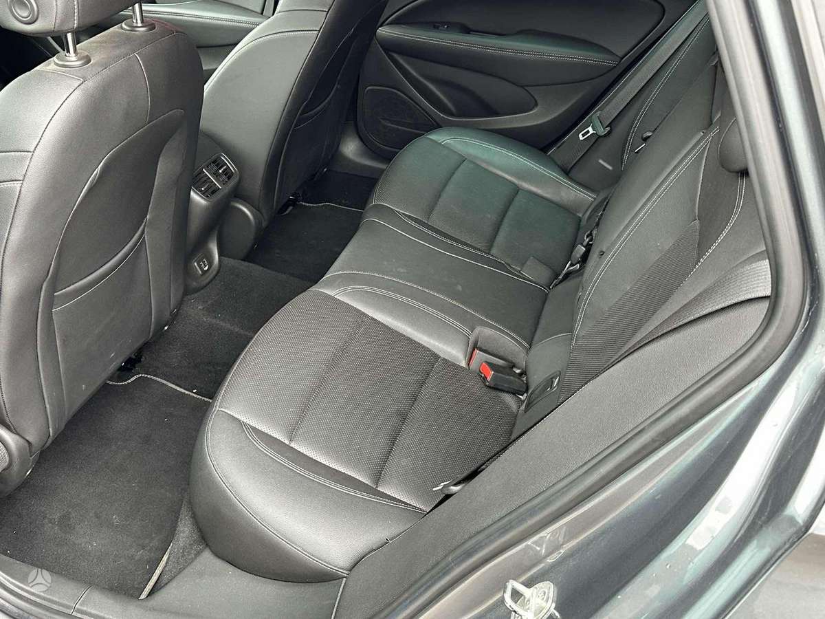 Opel Insignia, 1.5 l., Универсал