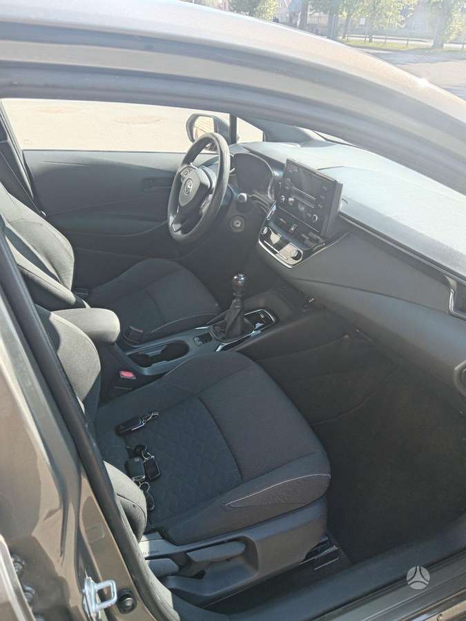 Toyota Corolla, 1.2 l., hatchback