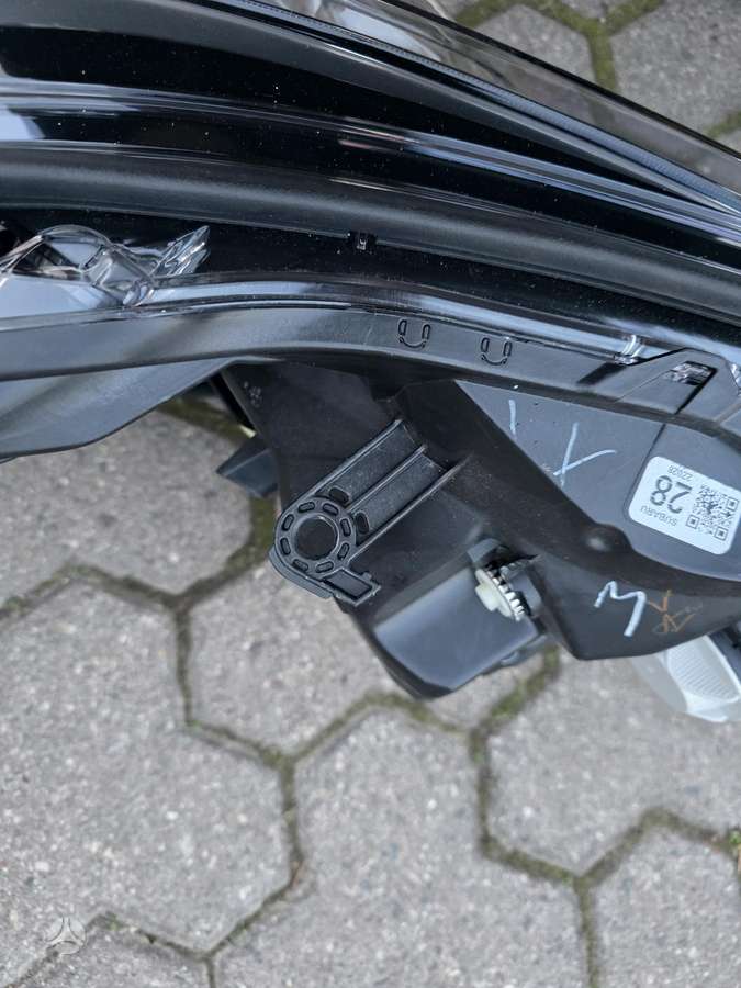Subaru Outback kėbulo dalys