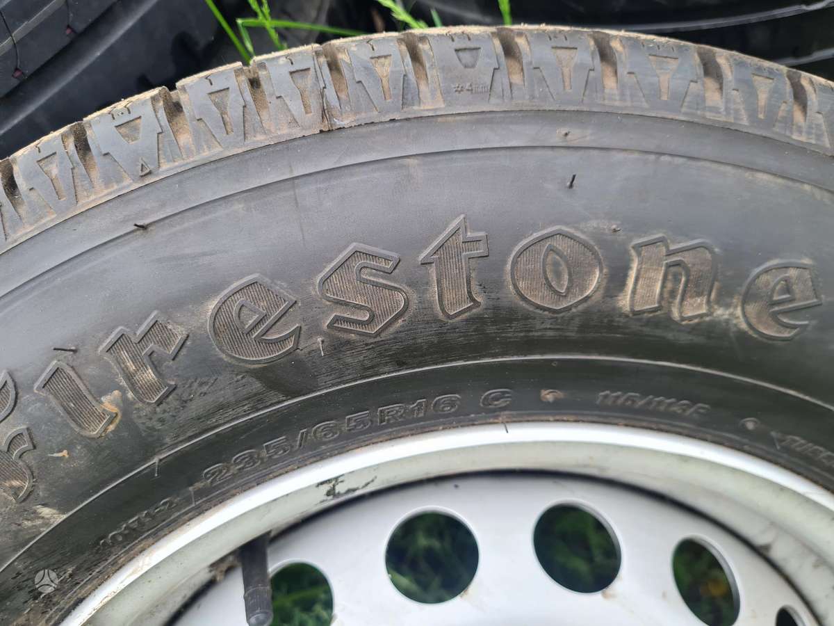 Firestone, ziemas 235/65 R16