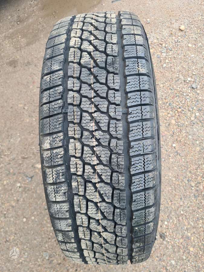 Firestone, ziemas 235/65 R16
