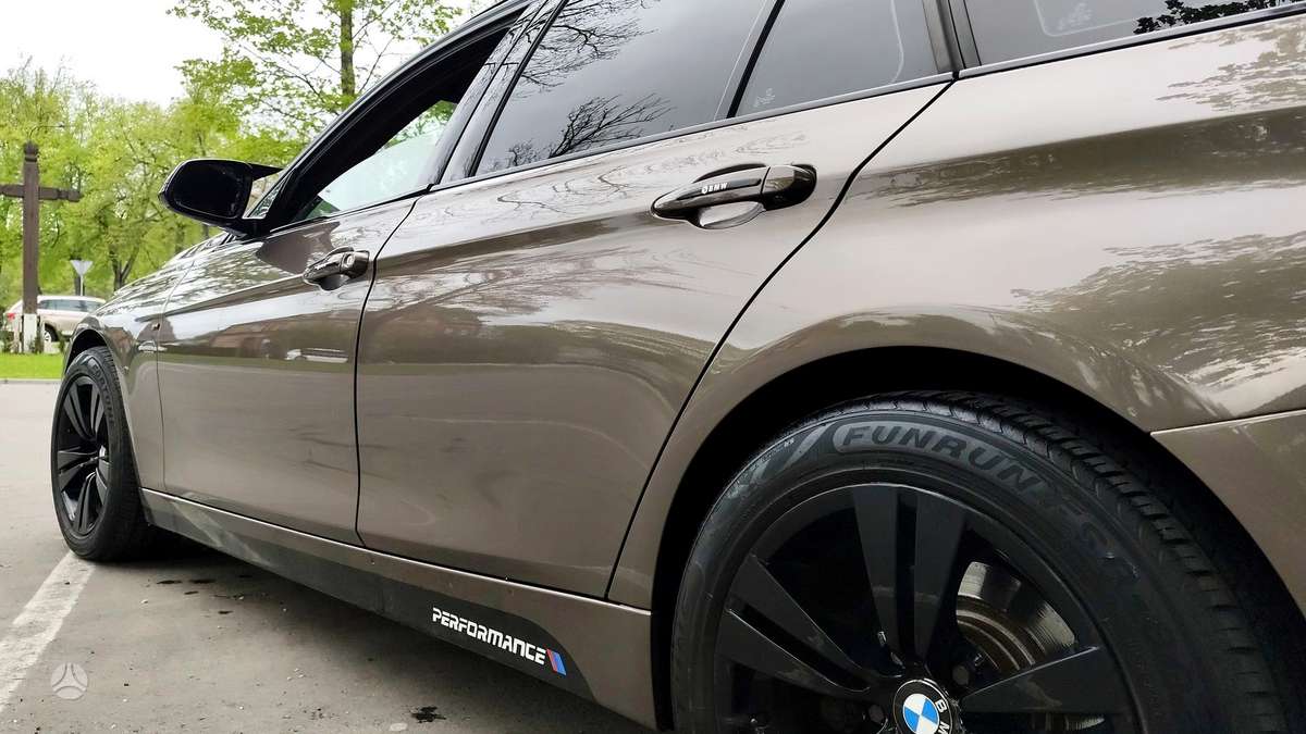 BMW 318, 1.8 l., Универсал