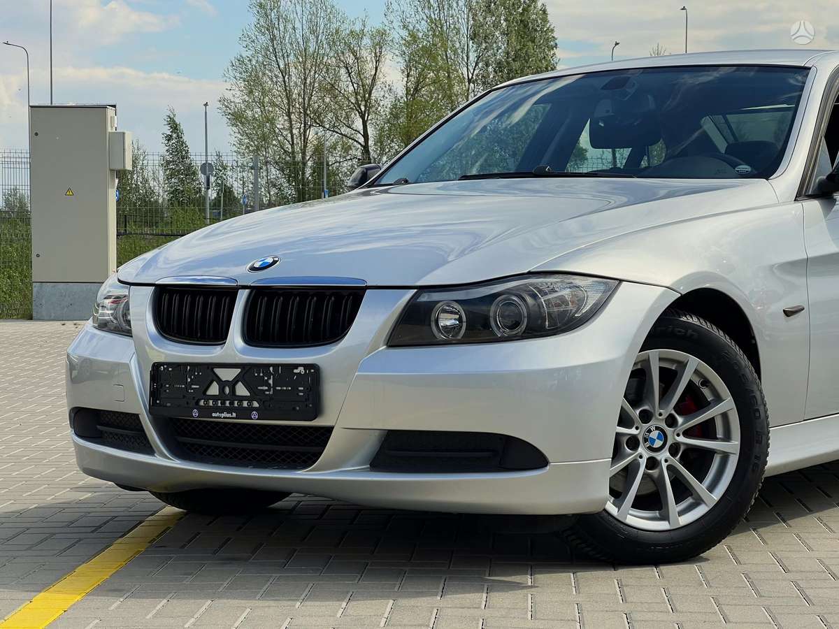 BMW 320, 2.0 l., Седан