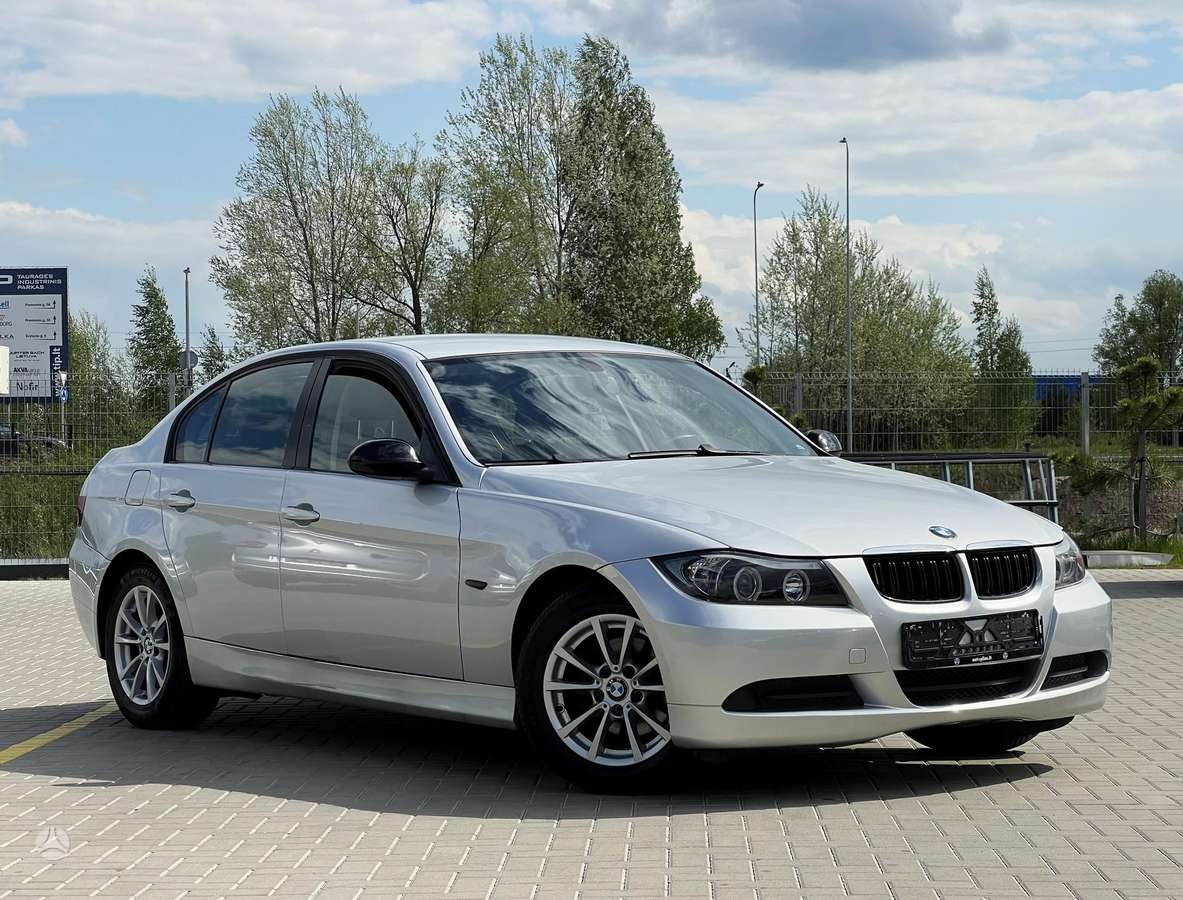 BMW 320, 2.0 l., Седан