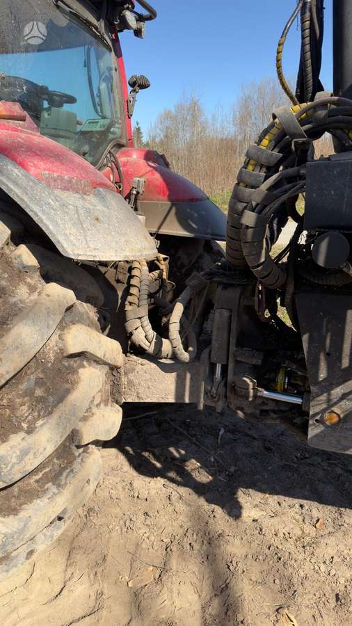 Valtra T144, лесные тракторы