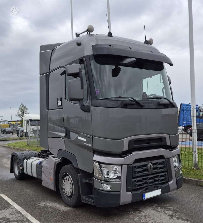 Renault T520 MEGS, double sleeper