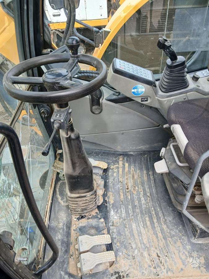 Liebherr A912 Compact, excavator