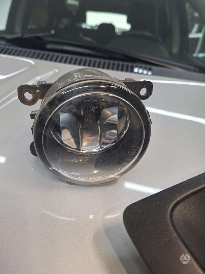 Subaru Outback mirrors, lights, front grill