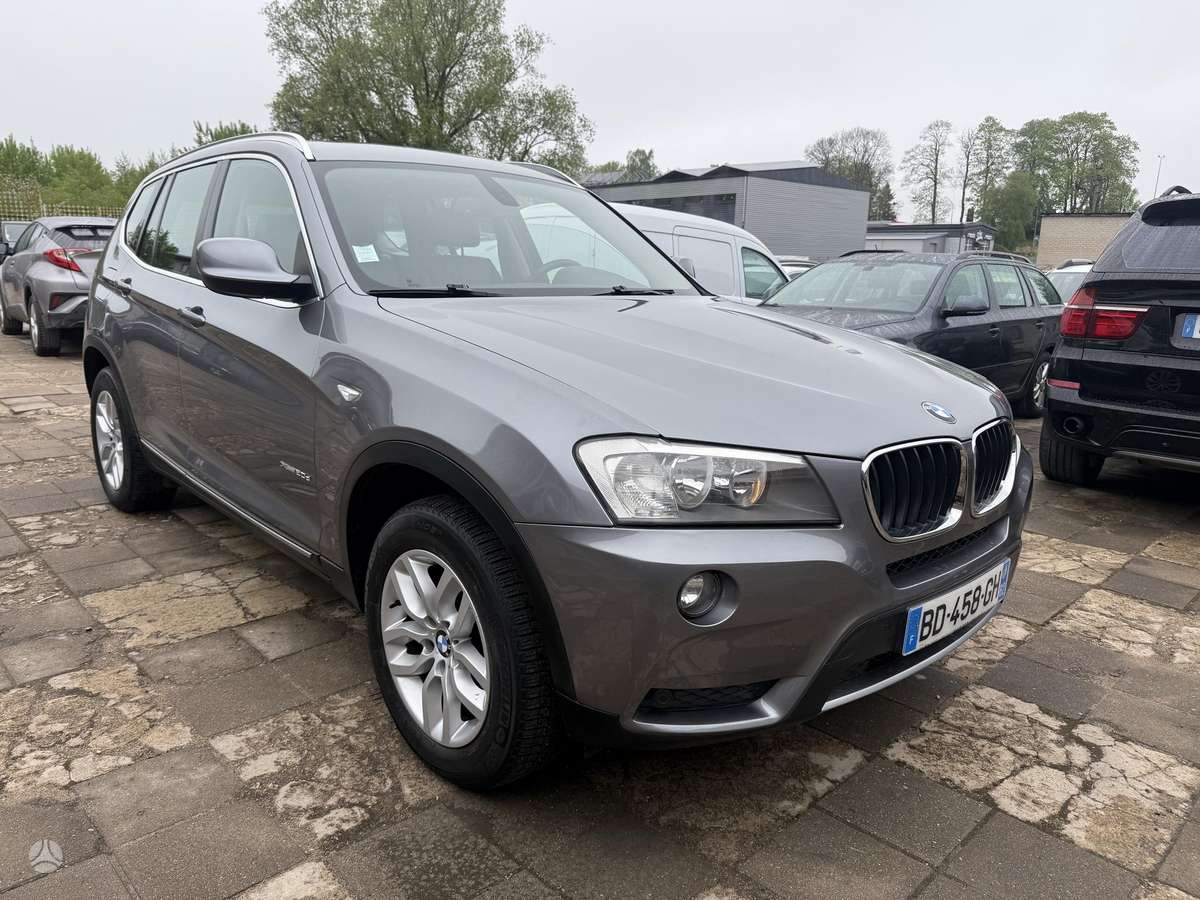 BMW X3, 2.0 l., off-road / crossover