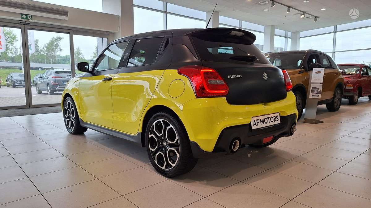 Suzuki Swift, 1.4 l., Хэтчбек