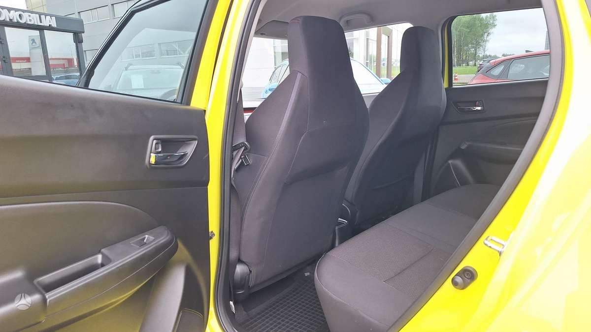 Suzuki Swift, 1.4 l., Хэтчбек