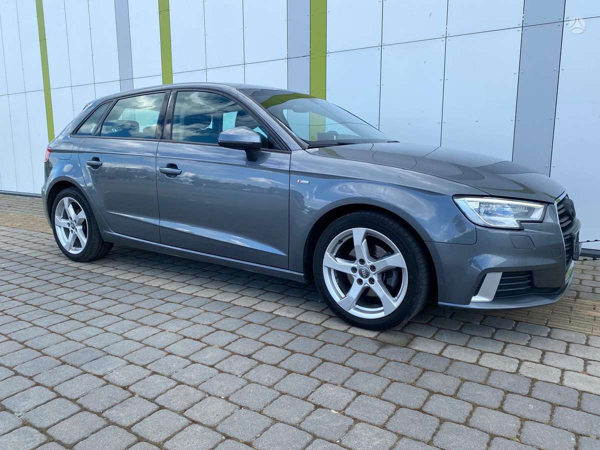 Audi A3, 1.6 l., hatchback