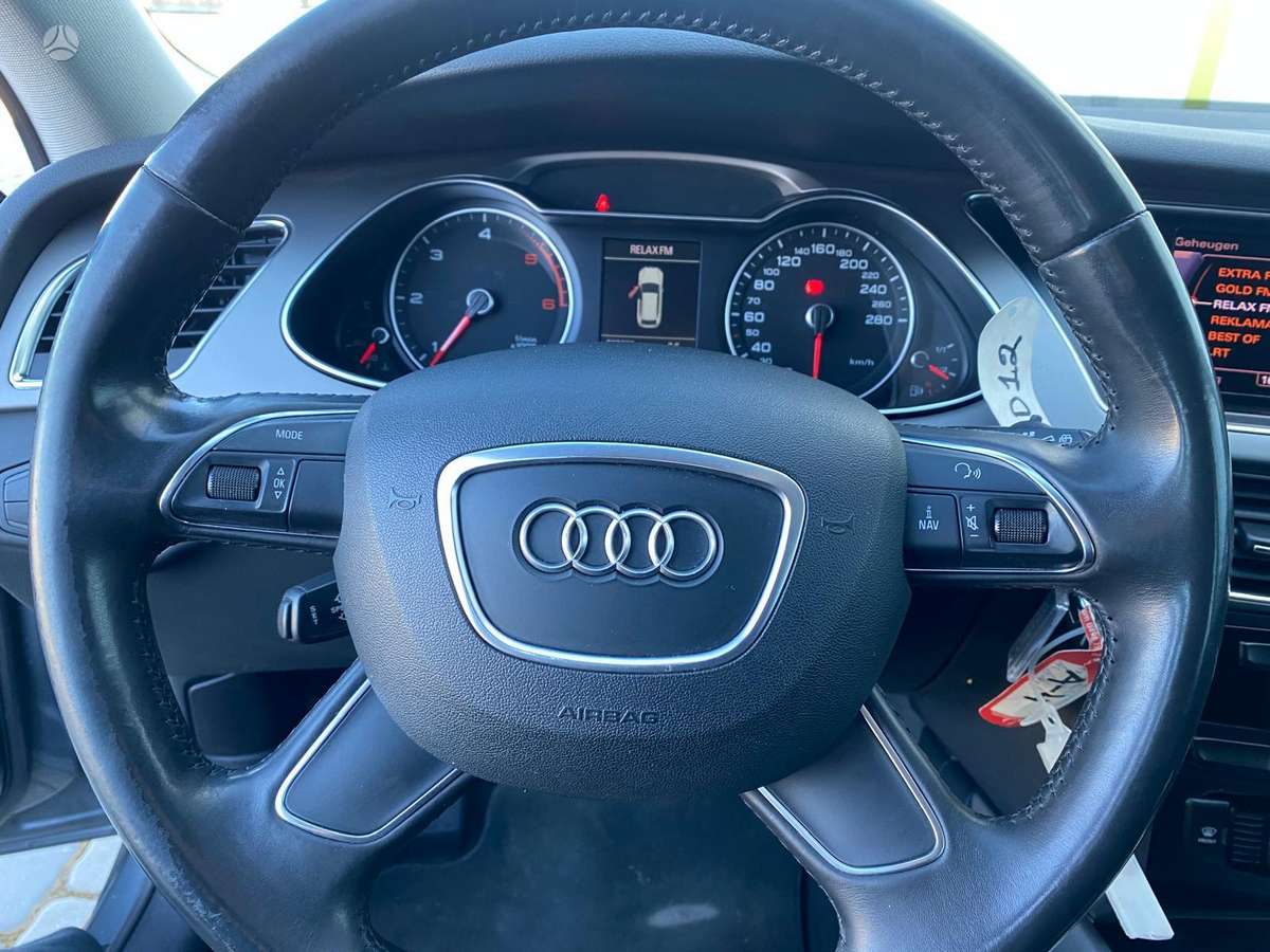 Audi A4, 2.0 l., Универсал