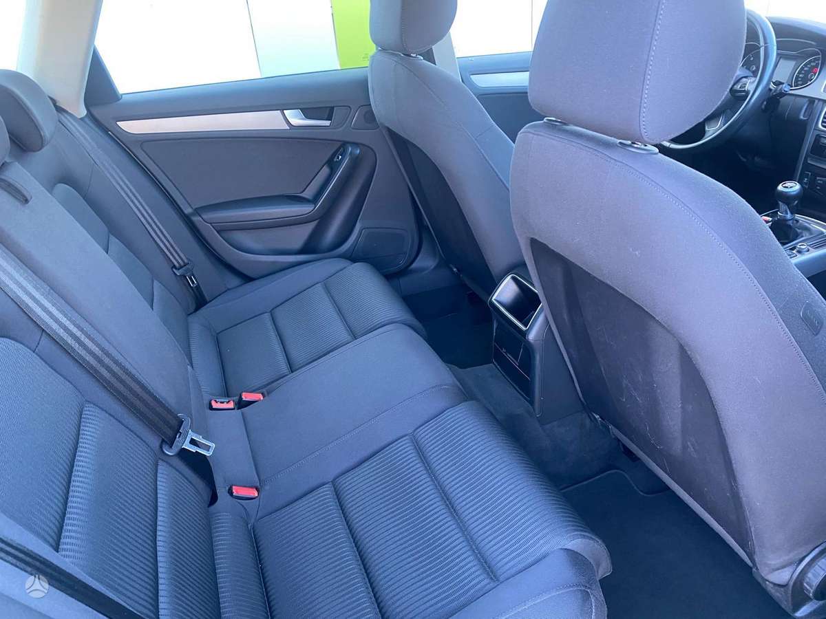 Audi A4, 2.0 l., Универсал