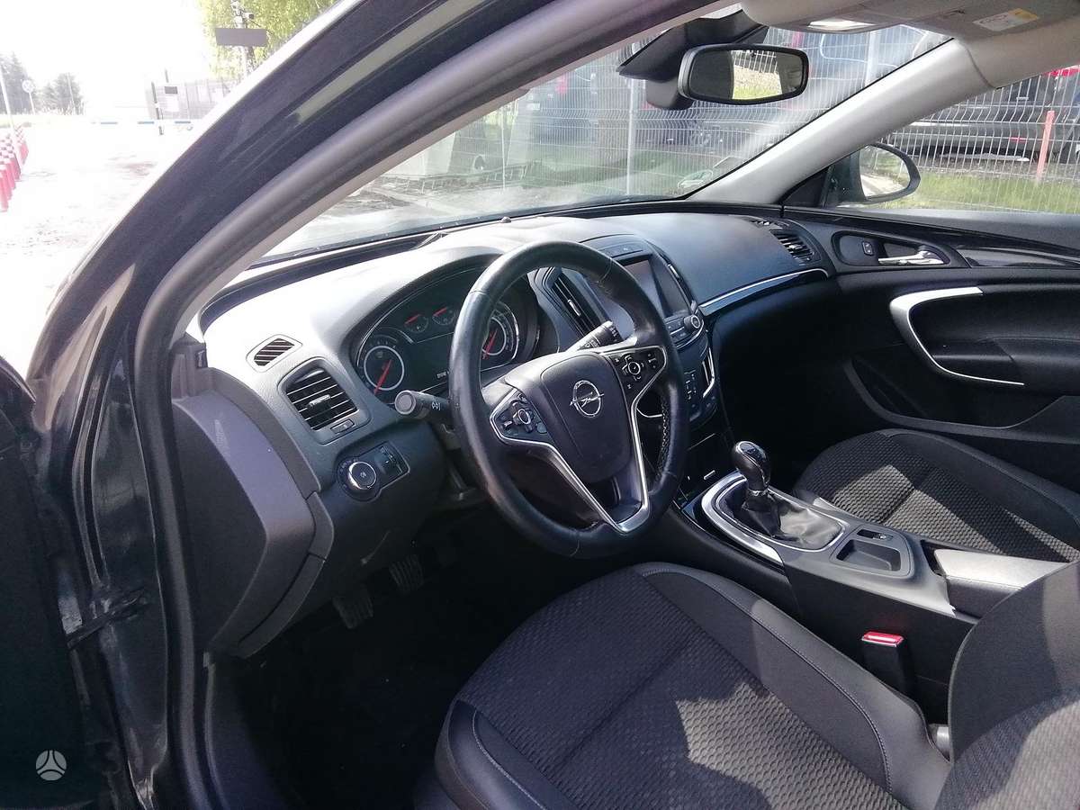 Opel Insignia, 1.4 l., Универсал