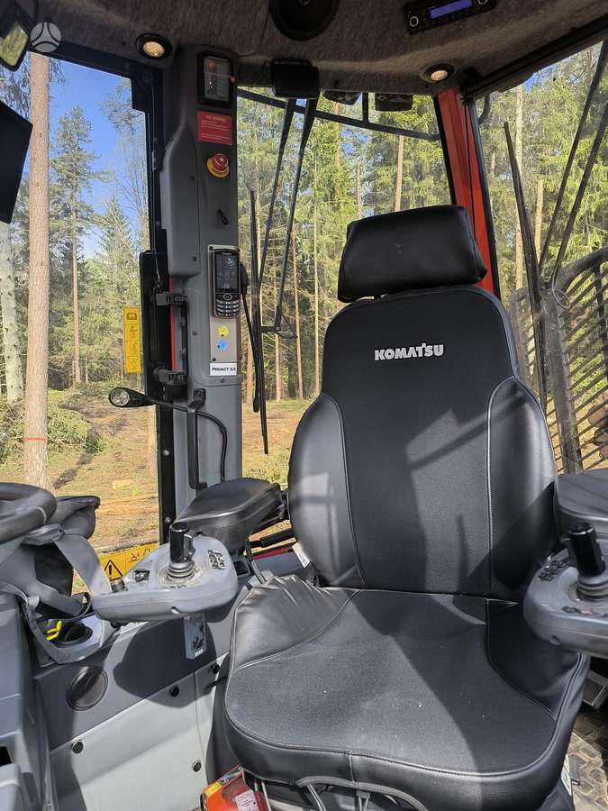 Komatsu 855, форвардеры
