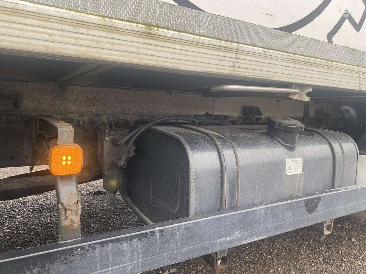MAN TGL 8.180, isothermal trucks
