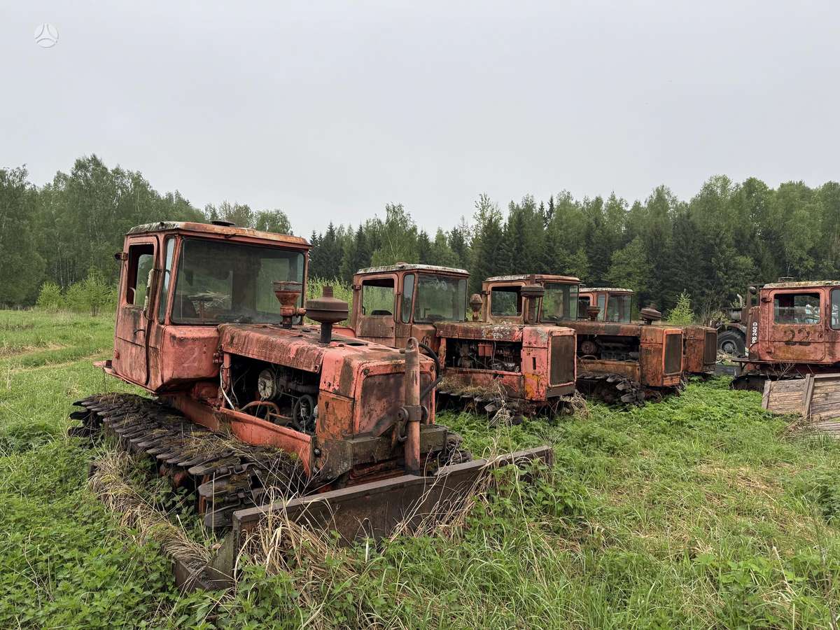 DT 75, тракторы
