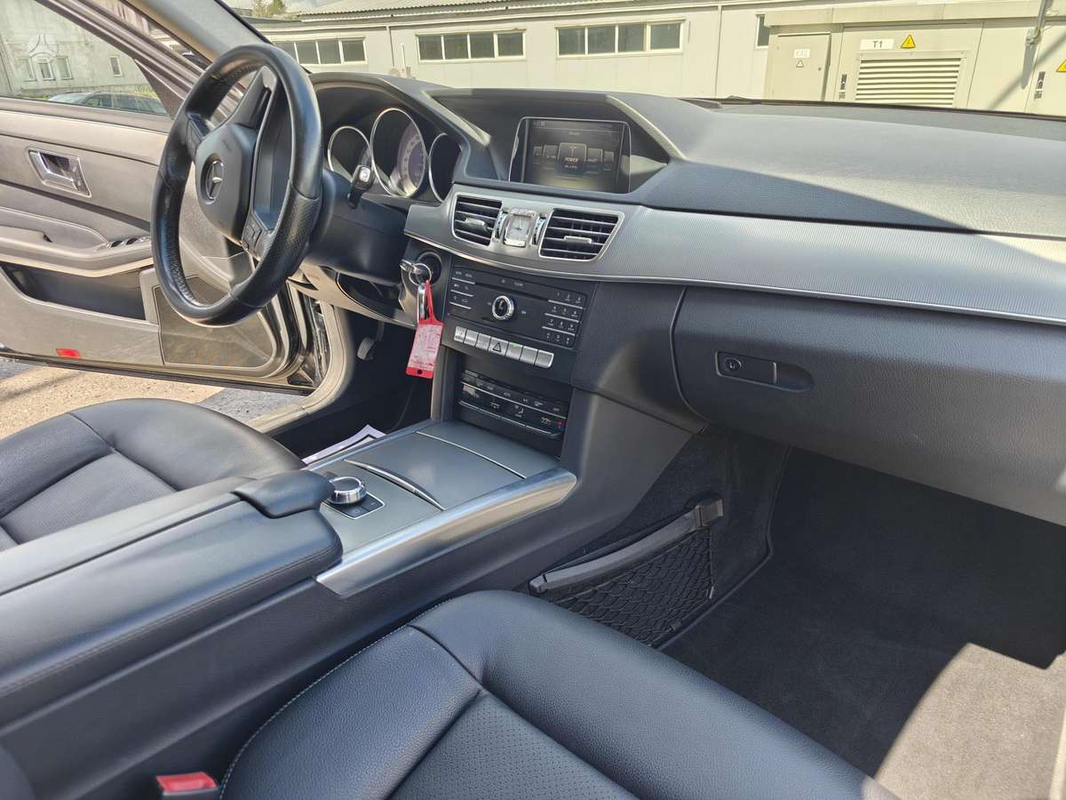 Mercedes-Benz E220, 2.2 l., Универсал