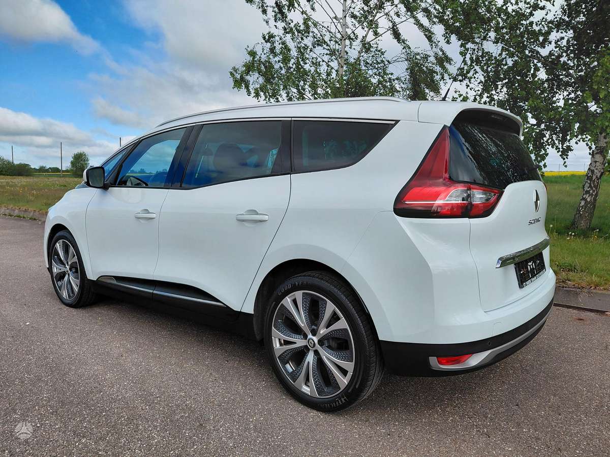 Renault Grand Scenic - 6