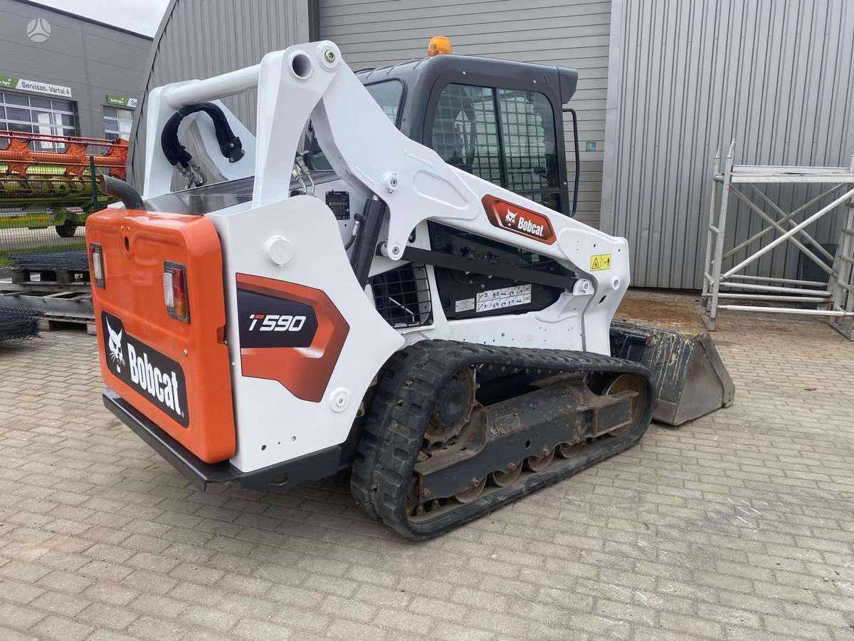 Bobcat T590, mini loaders