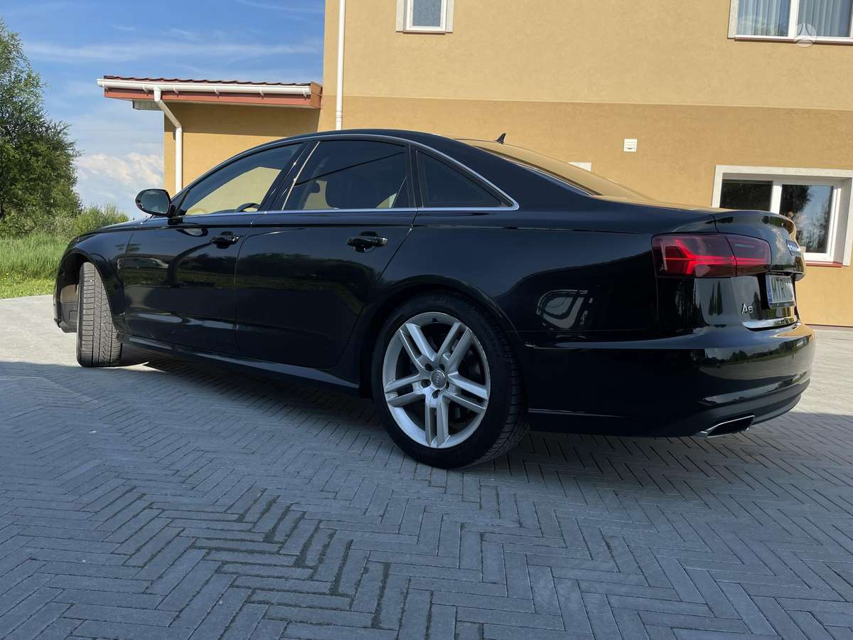 Audi A6, 2.0 l., Седан