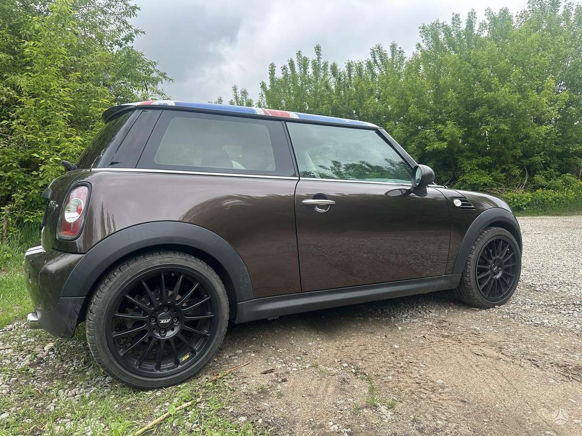 Mini Cooper, 1.6 l., Хэтчбек