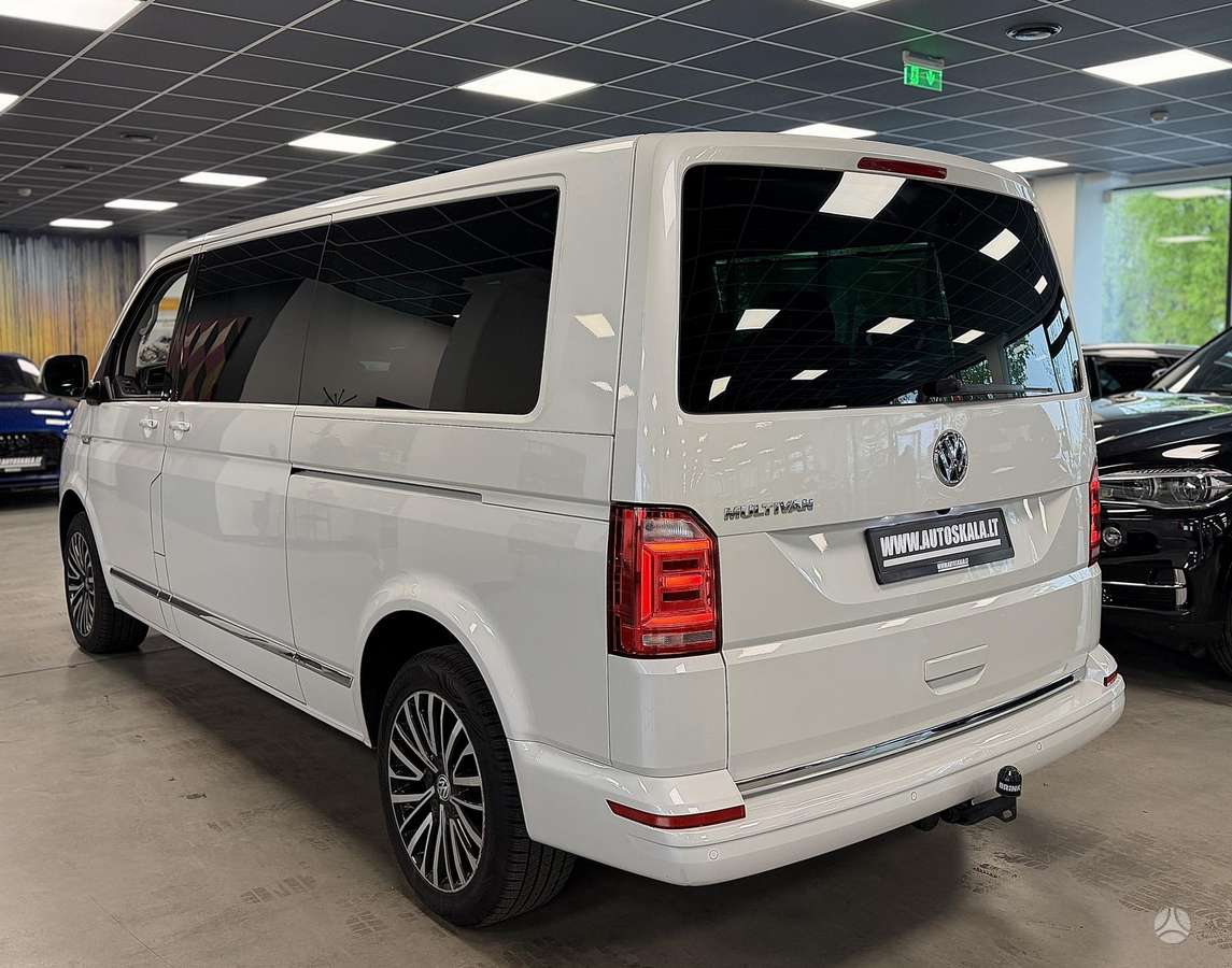 Volkswagen Multivan - 5