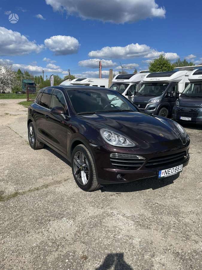 Porsche Cayenne - 3