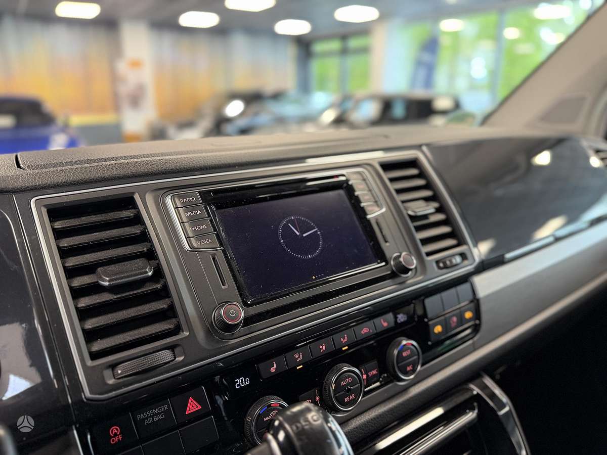 Volkswagen Multivan, 2.0 l., Минивэн