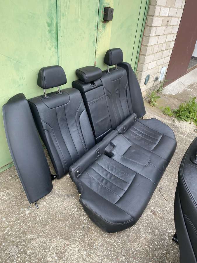 BMW 530 детали салона