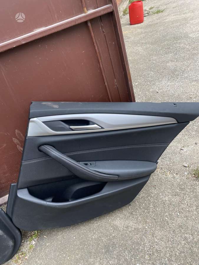 BMW 530 interior parts