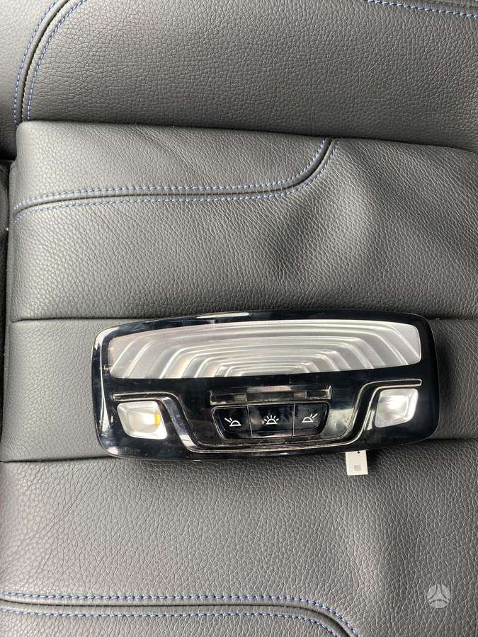 BMW 530 детали салона