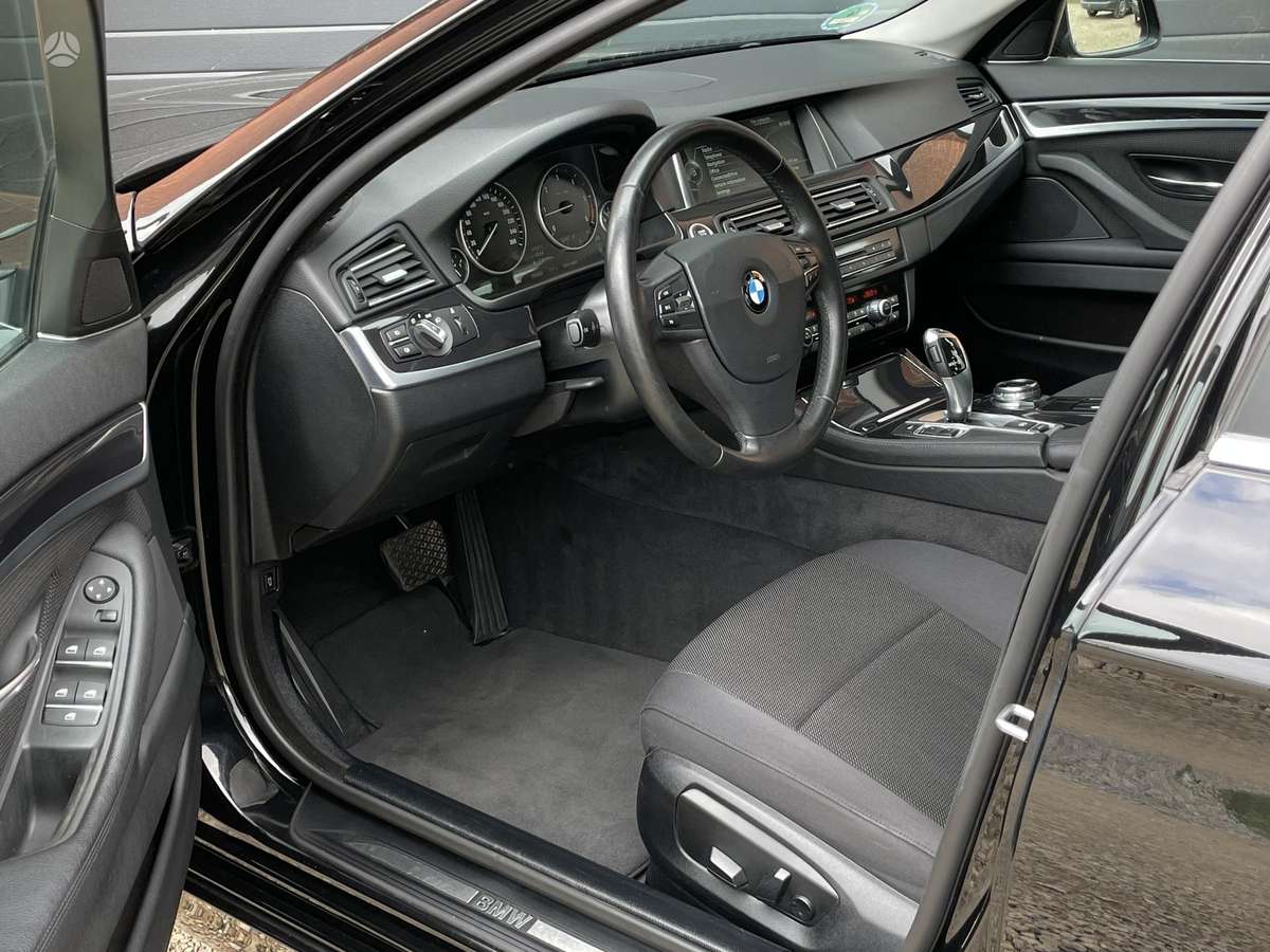BMW 520, 2.0 l., universalas