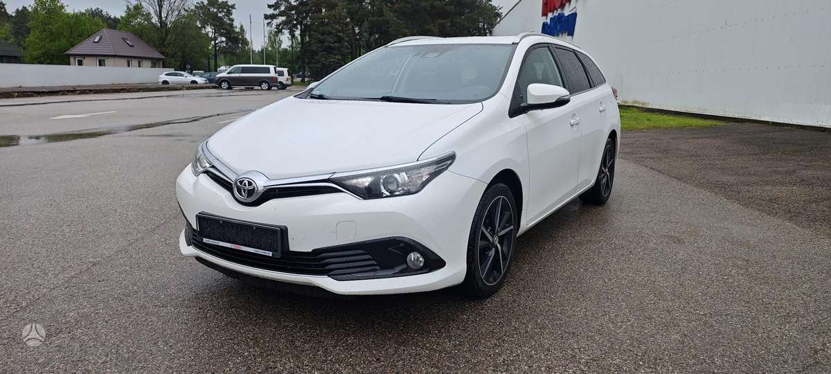 Toyota Auris, 1.2 l., wagon