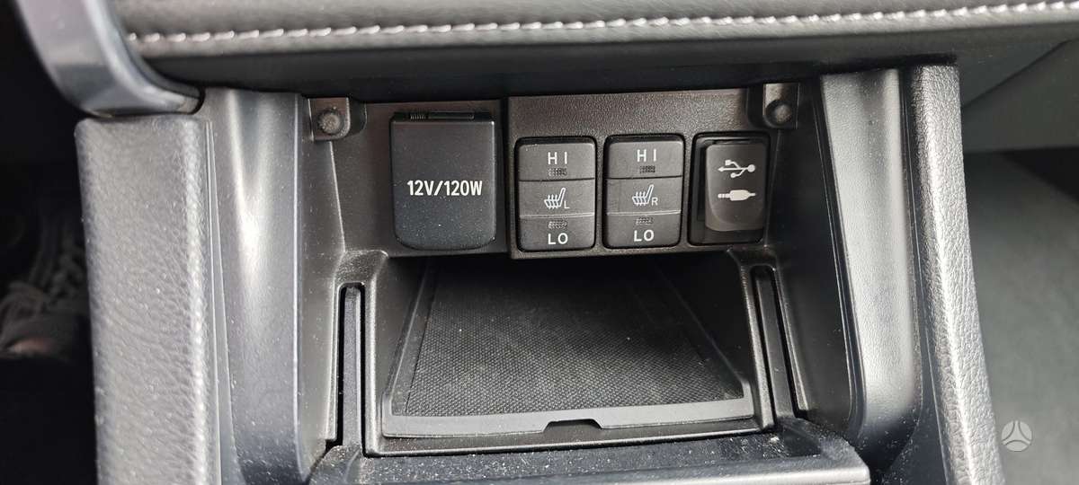 Toyota Auris, 1.2 l., wagon