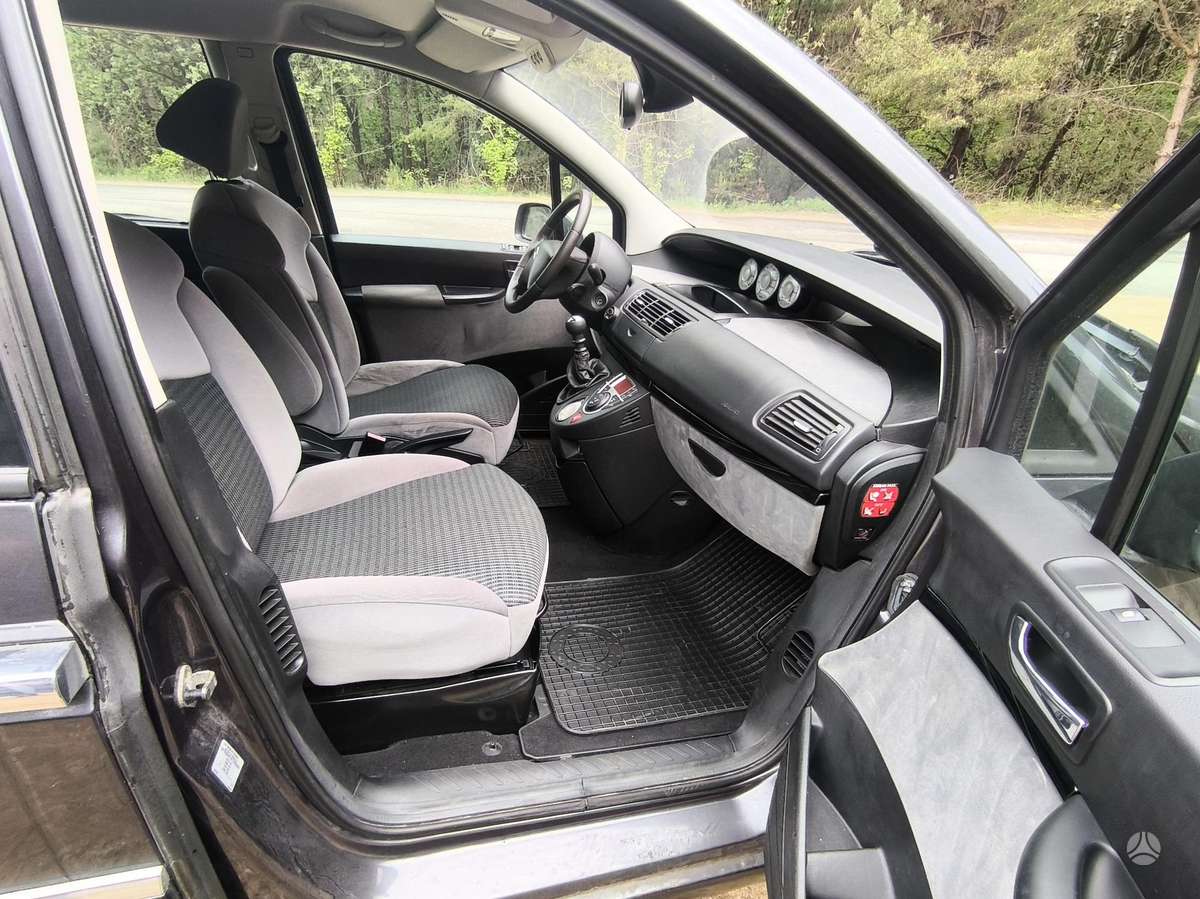 Citroen C8, 2.2 l., Минивэн