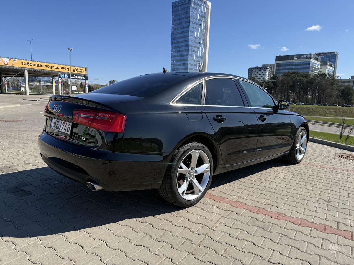 Audi A6, 3.0 l., Седан